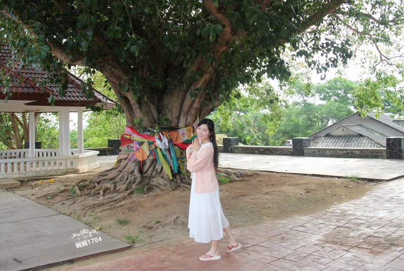 【A-Lin林】婉婉--鉤件開衫去旅行吧！1704《亮亮織吧》群作業(yè) - A-Lin林 - A-Lin的手工博客